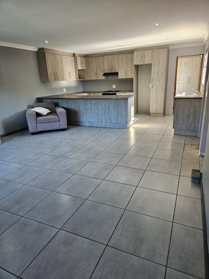 4 Bedroom Property for Sale in Greenshields Park Eastern Cape